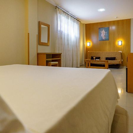 Hostal Acueducto Los Milagros メリダ エクステリア 写真