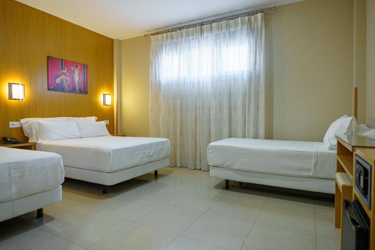 Hostal Acueducto Los Milagros メリダ エクステリア 写真