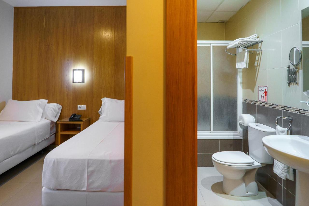 Hostal Acueducto Los Milagros メリダ 部屋 写真